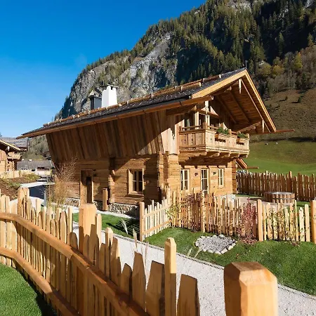 Chalets Auszeit, Near Grossarl *