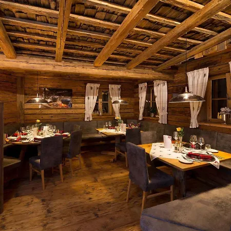 Chalé Chalets Auszeit, Near Grossarl